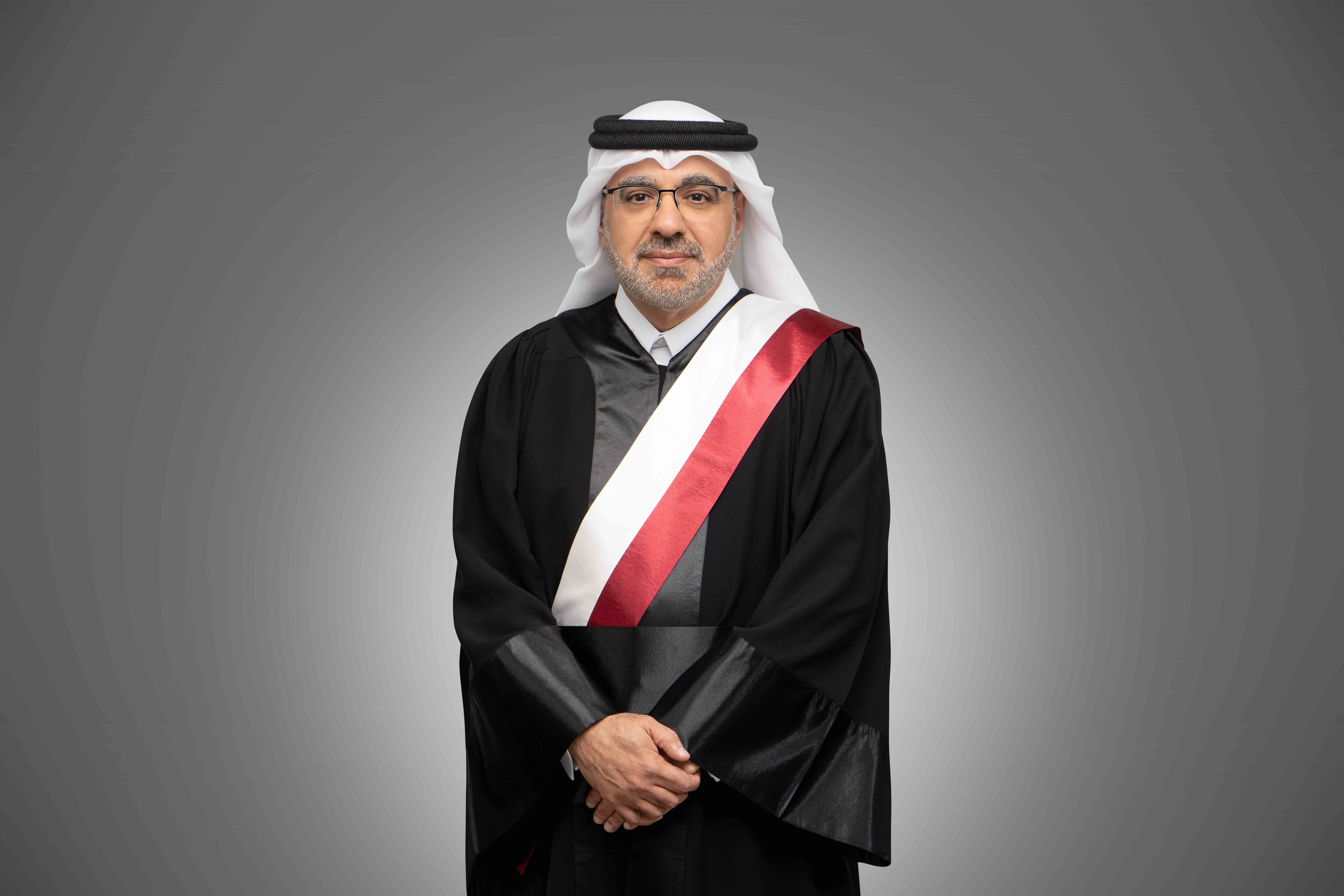 الدكتور حسن السيد